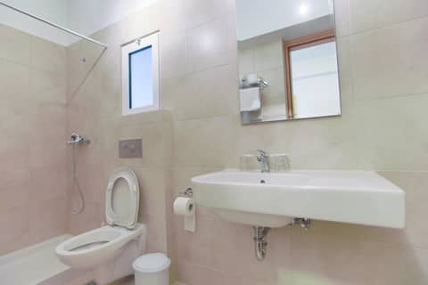 International Hotel — photo 3