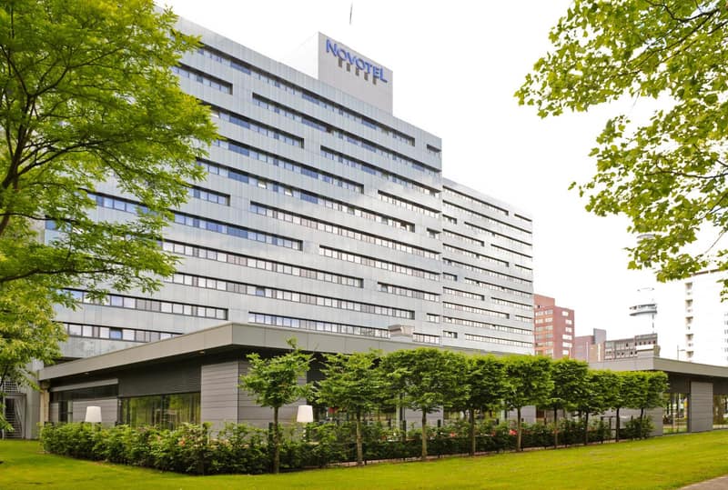 Novotel Amsterdam City — building