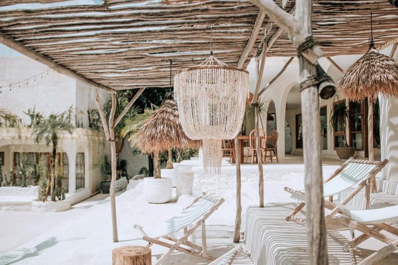 Hotel Sages — balance & terrace