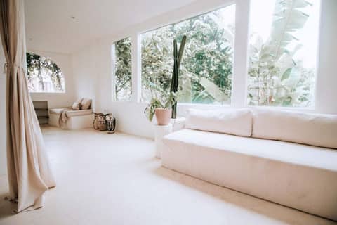Hotel Sages — lounge