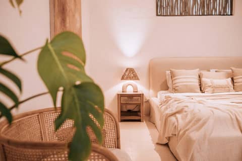 Hotel Sages — hotel room