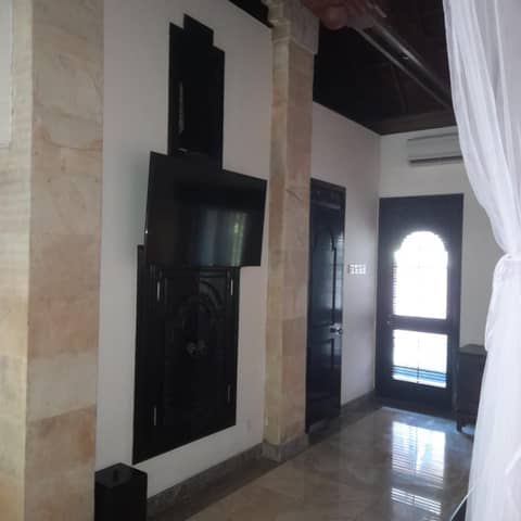 The Royal Beach Seminyak Bali — photo 8
