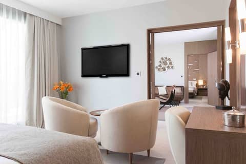 The Oasis by Don Carlos Resort — hotel room