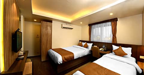 The Milestone Hotel — photo 2