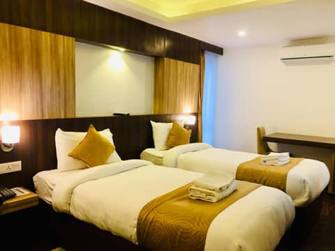 The Milestone Hotel — photo 6