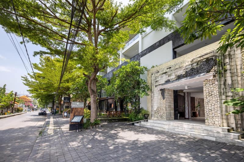 Taksu Sanur Hotel — building