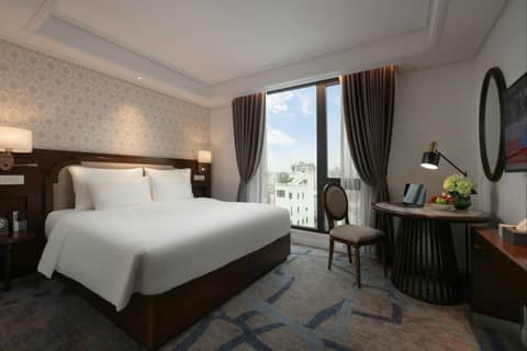 The Oriental Jade Hotel — photo 2