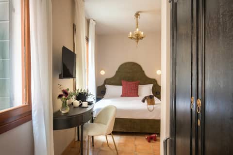 Daplace - Antica Casa Coppo 1 — hotel room