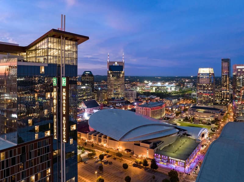 Embassy Suites by Hilton Nashville Downtown — building