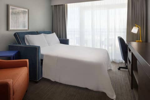 Hampton Inn & Suites Myrtle Beach Oceanfront — photo 4