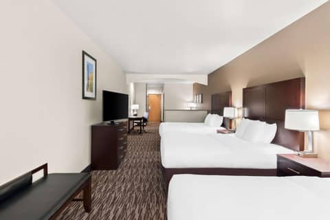 Comfort Suites Portland Airport — photo 7