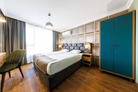 Avenue Aparthotel — hotel room