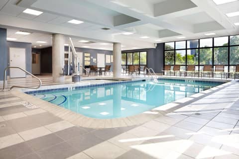 Embassy Suites by Hilton Atlanta Galleria — recepcion & lobby