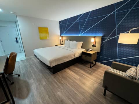 Comfort Inn & Suites Salt Lake City I-80 I-15 Downtown — photo 3