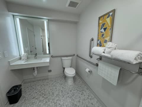 Comfort Inn & Suites Salt Lake City I-80 I-15 Downtown — photo 8