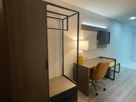 Comfort Inn & Suites Salt Lake City I-80 I-15 Downtown — photo 9