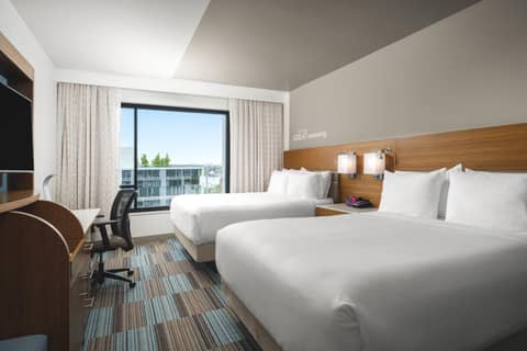 EVEN Hotel Seattle Downtown - Lake Union by IHG — hotel room