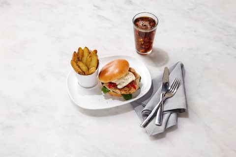 EVEN Hotel Seattle Downtown - Lake Union by IHG — dining