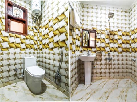 Hotel Urban Tree At Delhi Airport — bathroom