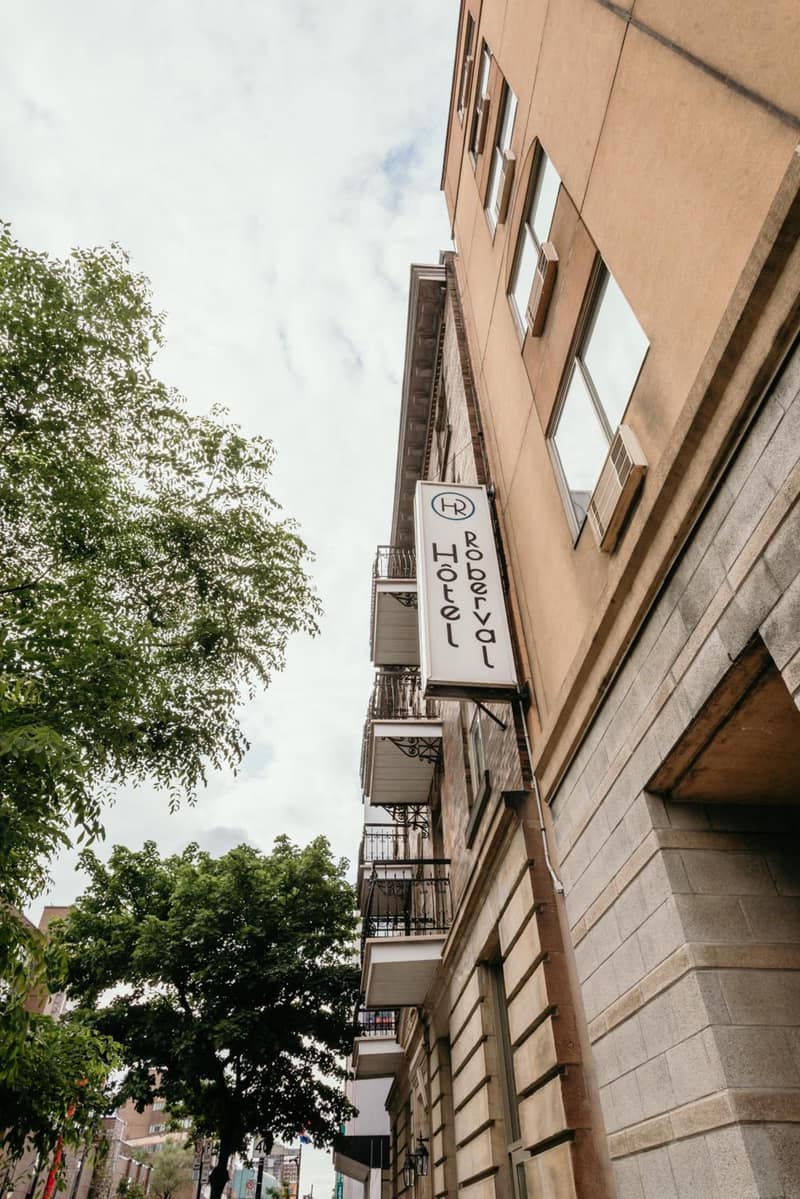 Hotel le Roberval — building