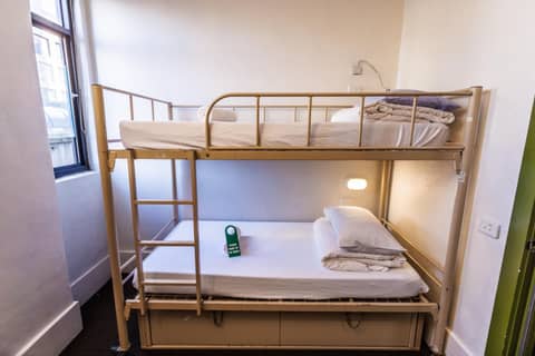 YHA Melbourne Central — photo 4