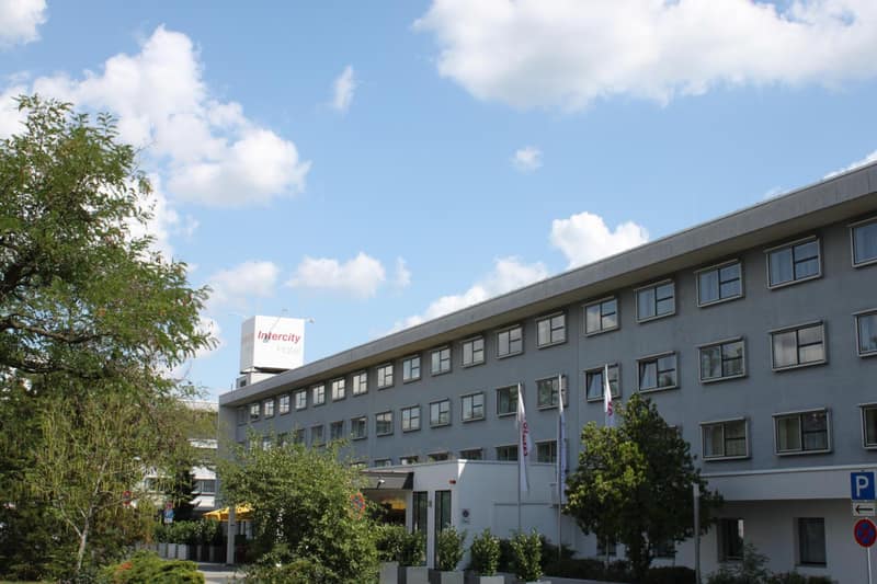 IntercityHotel Frankfurt Airport Terminal 3 — building