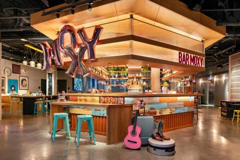 Moxy Austin - University — photo 6