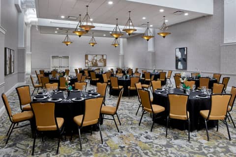 SpringHill Suites Memphis Downtown — photo 3