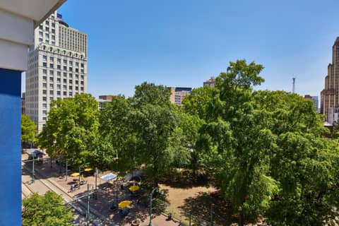 SpringHill Suites Memphis Downtown — photo 8