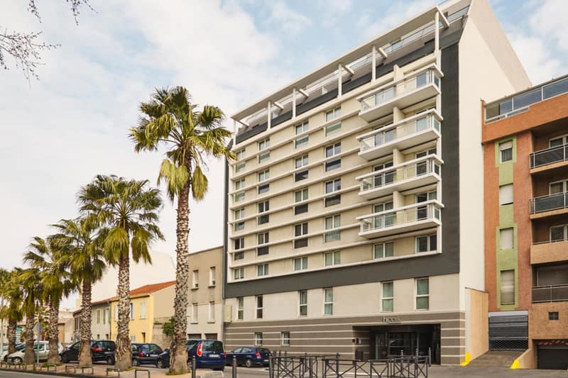 Aparthotel Adagio Marseille Timone — building