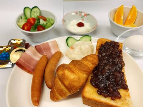 Smile Hotel Nagoya Sakae — dining