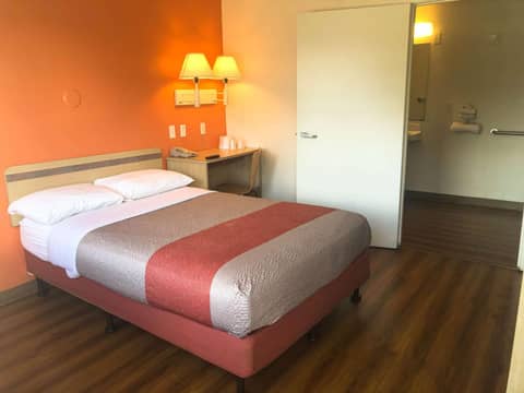Motel 6-Jacksonville, FL - Orange Park — photo 2