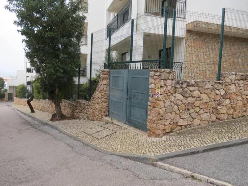 Cerro Mar Atlantico & Cerro Mar Garden — building