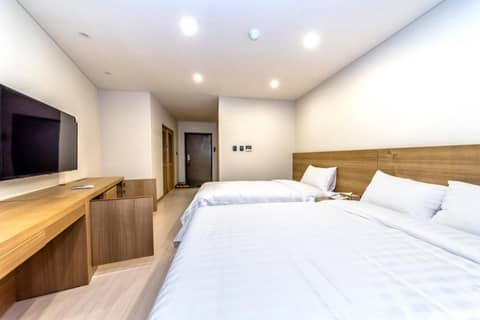BK Hotel Jeju — photo 4