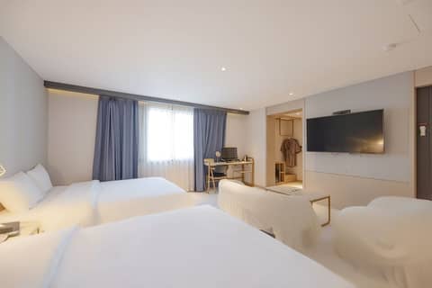 Hound Hotel Seomyeon - Bumcheon — hotel room