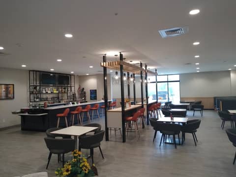 Holiday Inn - Kansas City - Northeast by IHG — photo 9