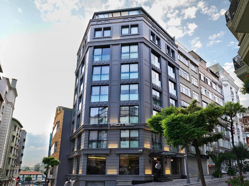 Misa Hotel — building