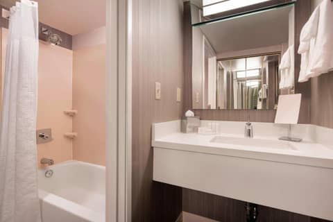 Courtyard by Marriott Scottsdale Old Town — photo 9