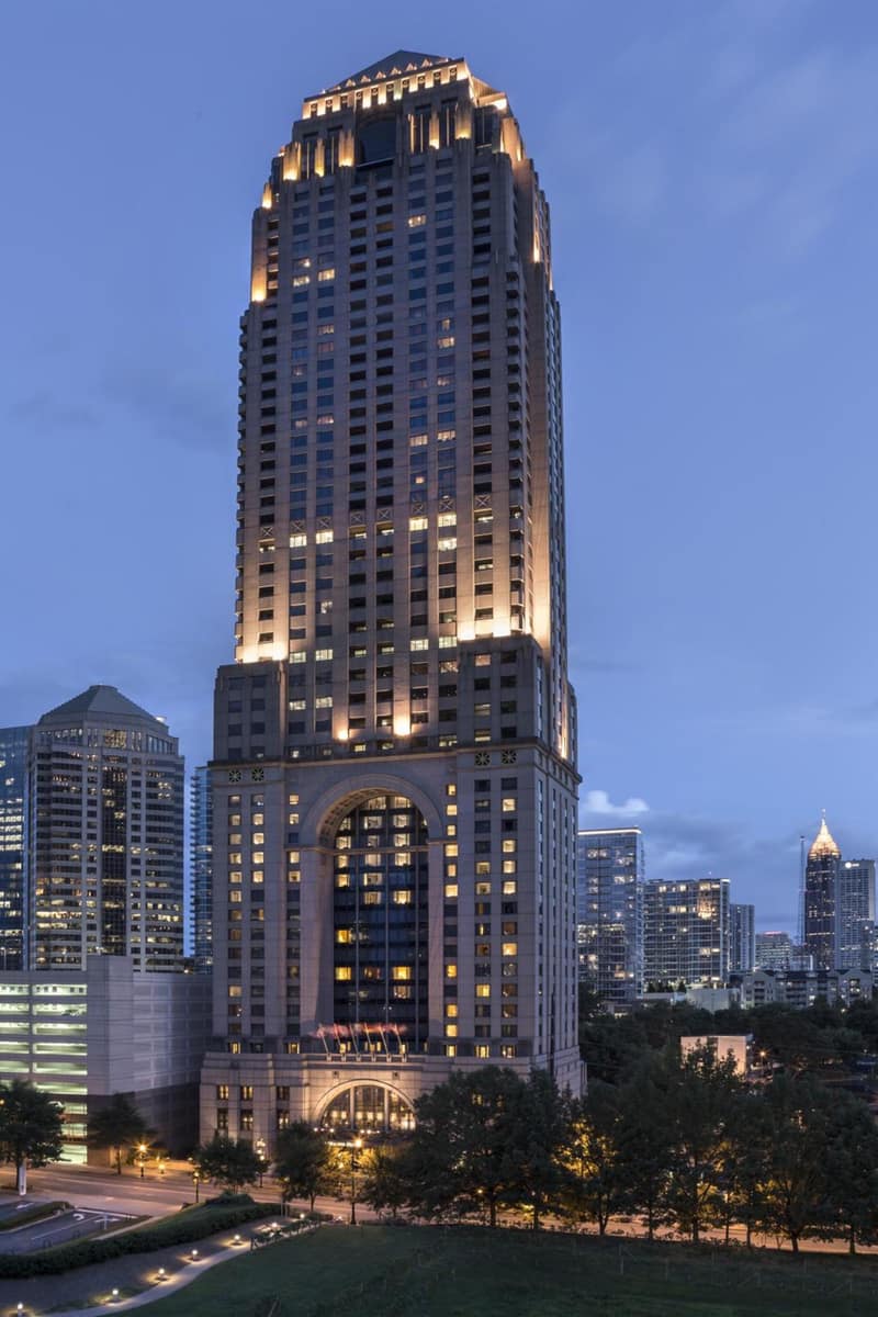 Four Seasons Hotel Atlanta — building