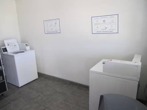 Motel 6-Anaheim, CA — photo 3