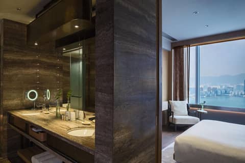 Renaissance Hong Kong Harbour View Hotel — photo 3
