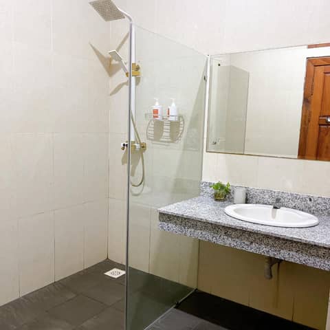 Central Privilege Hotel — photo 8