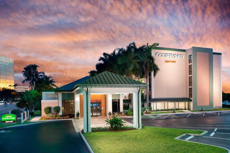 Courtyard by Marriott Fort Lauderdale East Lauderdale-by-the-Sea — building