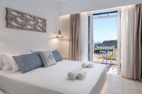 'Lindian Myth' Sea View Studios — bedroom