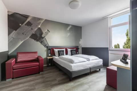 SMARTY Airport Cologne Hotel - KONTAKTLOSER SELF CHECK-IN — photo 6