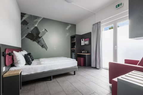 SMARTY Airport Cologne Hotel - KONTAKTLOSER SELF CHECK-IN — photo 7