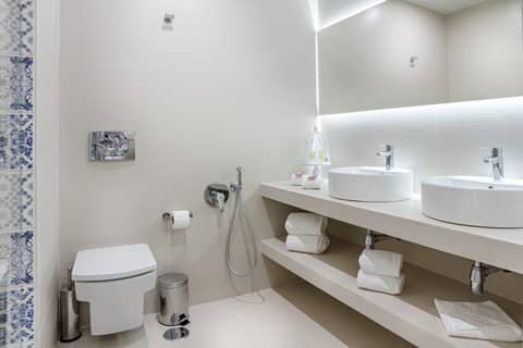 Hotel Cristal Porto — bathroom