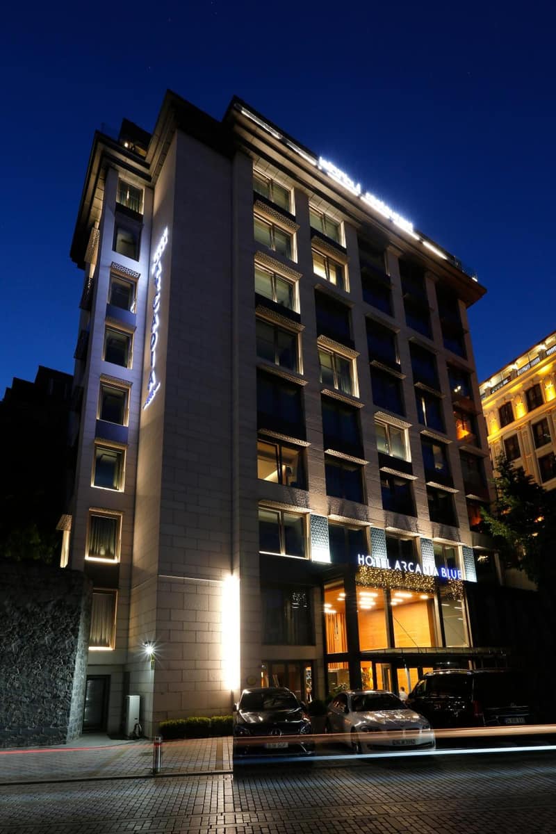 Hotel Arcadia Blue Istanbul — building