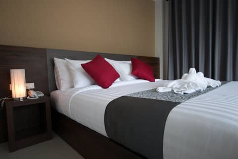 Aonang Sea Valley Resort — hotel room