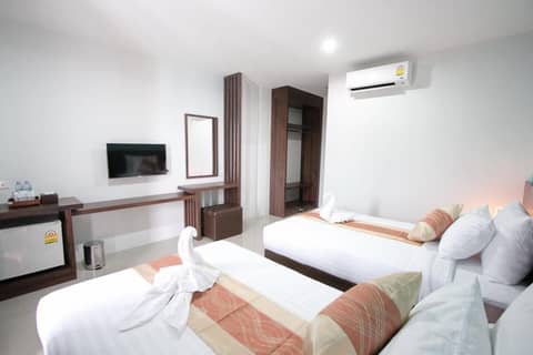 Aonang Sea Valley Resort — hotel room